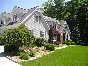 Landscapers and Lawncare Services in Kendallville, IN